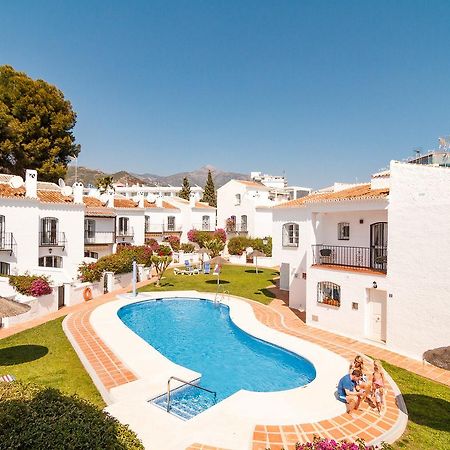 Los Pinos 23 Villas Casasol نيرخا المظهر الخارجي الصورة