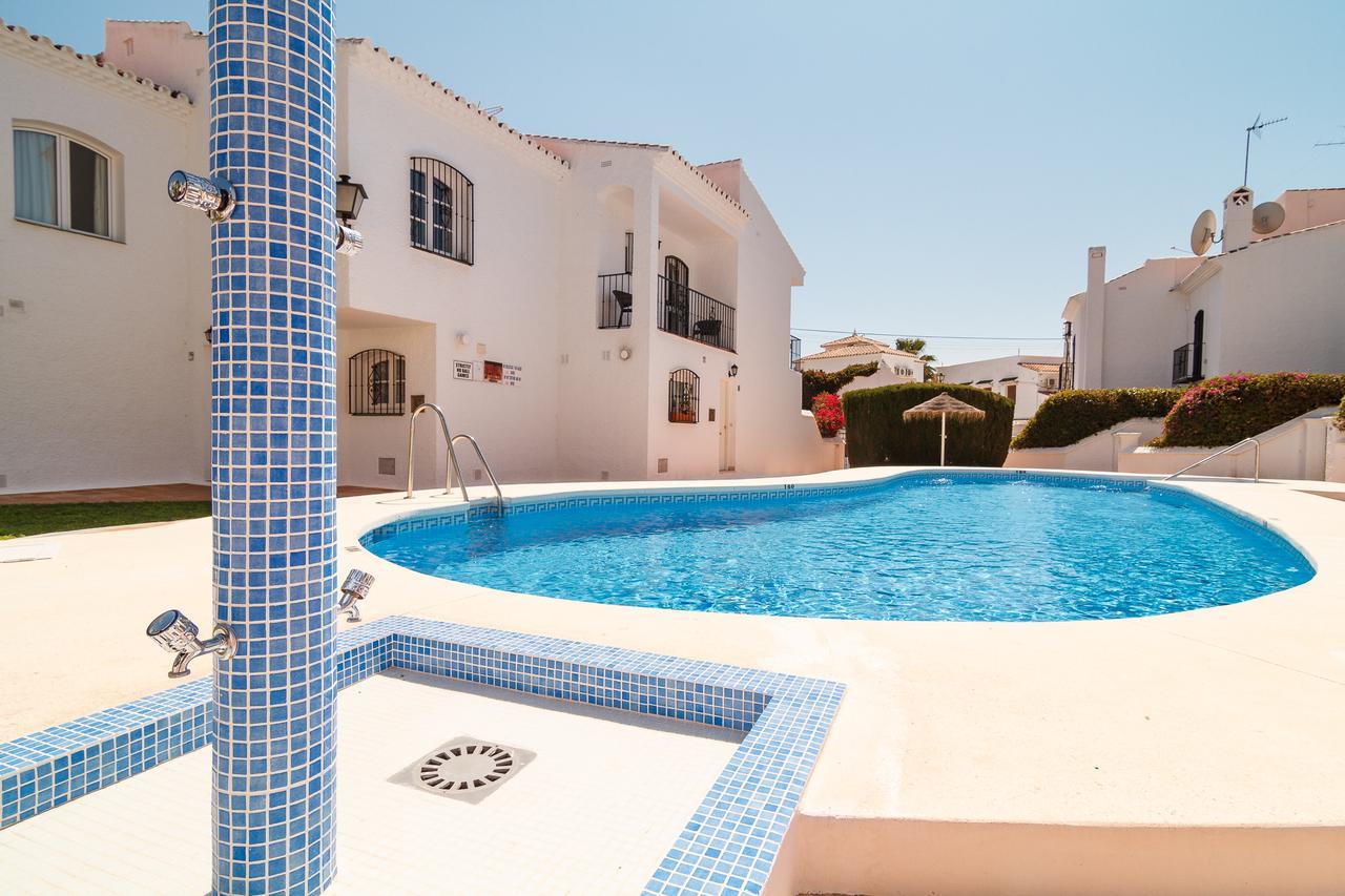 Los Pinos 23 Villas Casasol نيرخا المظهر الخارجي الصورة