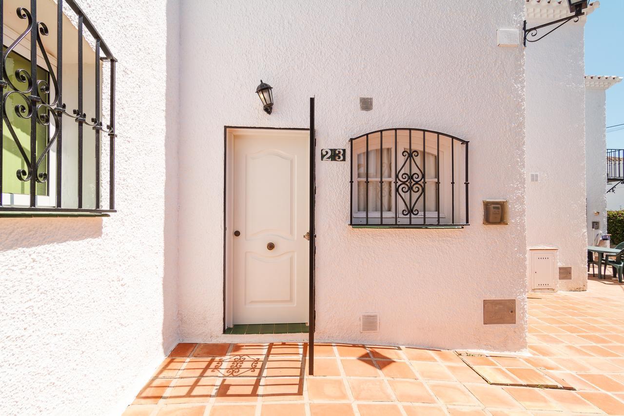 Los Pinos 23 Villas Casasol نيرخا المظهر الخارجي الصورة